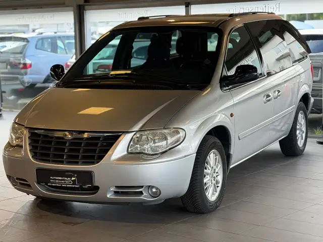 Chrysler Voyager LX 2.8 CRD Autom.