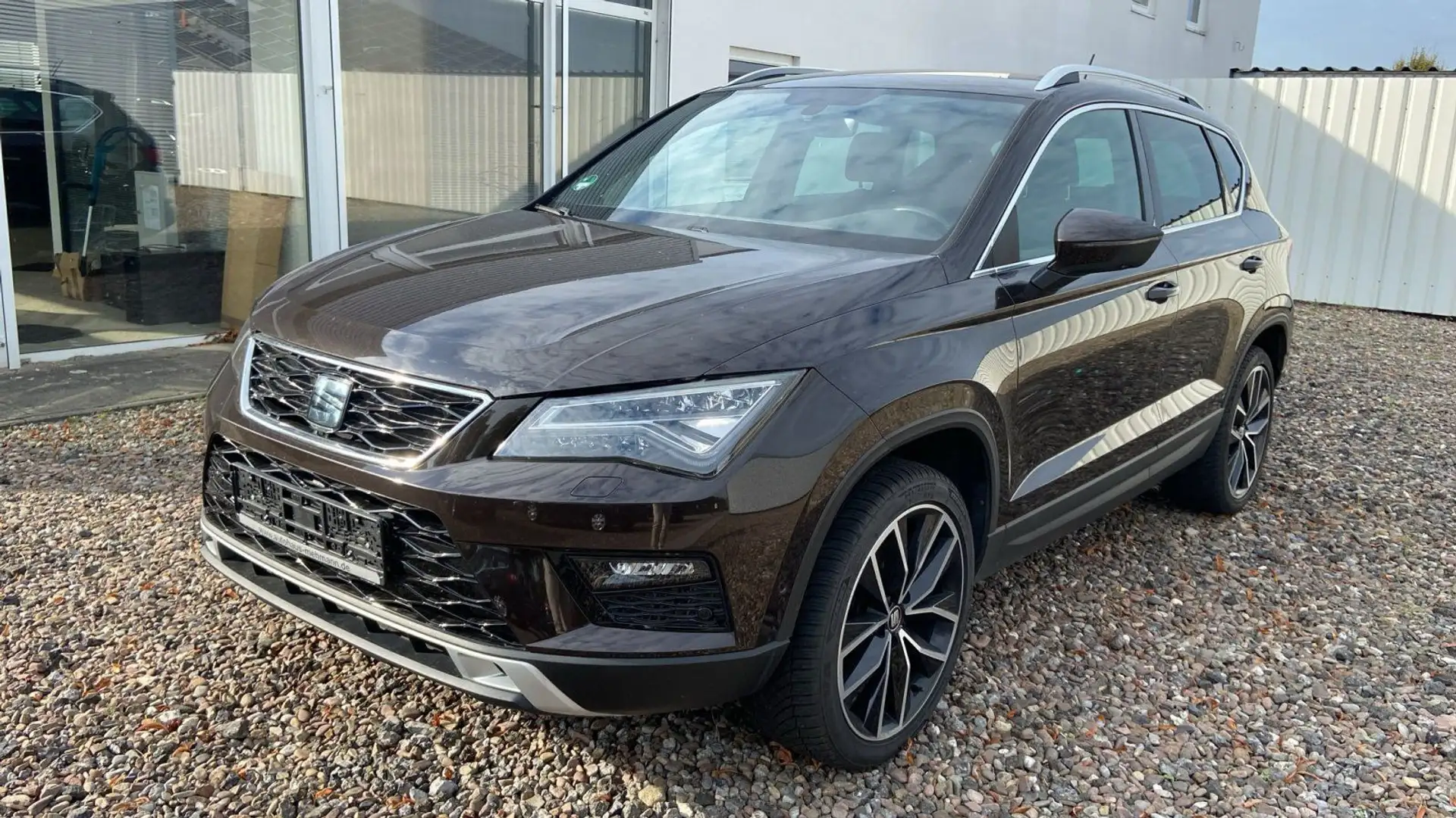 SEAT Ateca 2,0 TDI DSG Xcellence *4x4*AHK schw.*LED*S Braun - 1