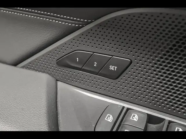 BMW I4 view 9