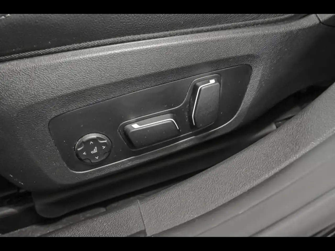 BMW i4 eDrive35, миниатюра 10