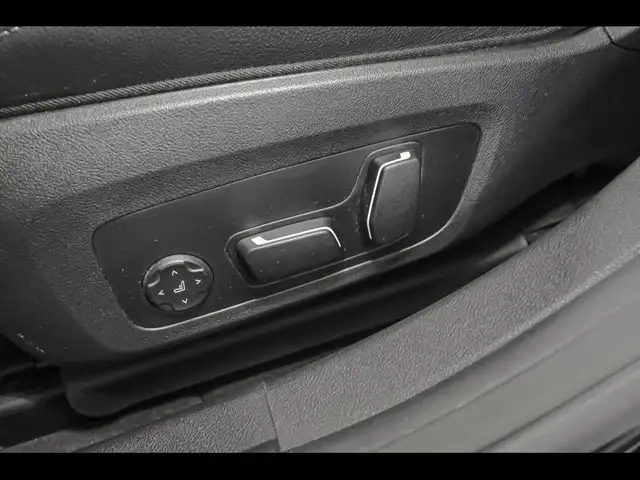 BMW I4 view 10
