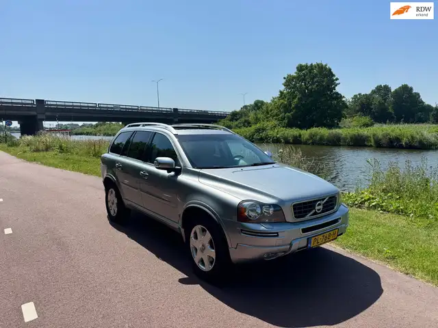 Volvo XC90 3.2 Kinetic |7Pers.|Pano|Autom.|Luxe uitv.|