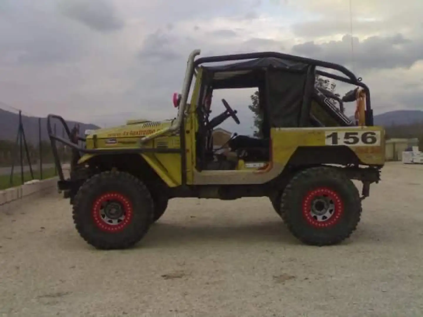 Toyota Land Cruiser hard top - 2