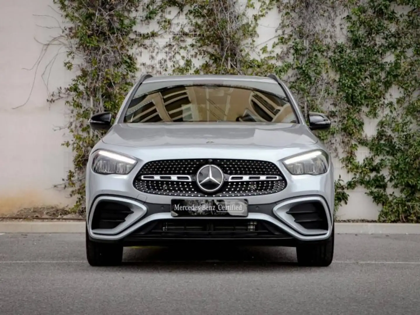 Mercedes-Benz GLA 180 180 d 116ch AMG Line 8G-DCT - 2