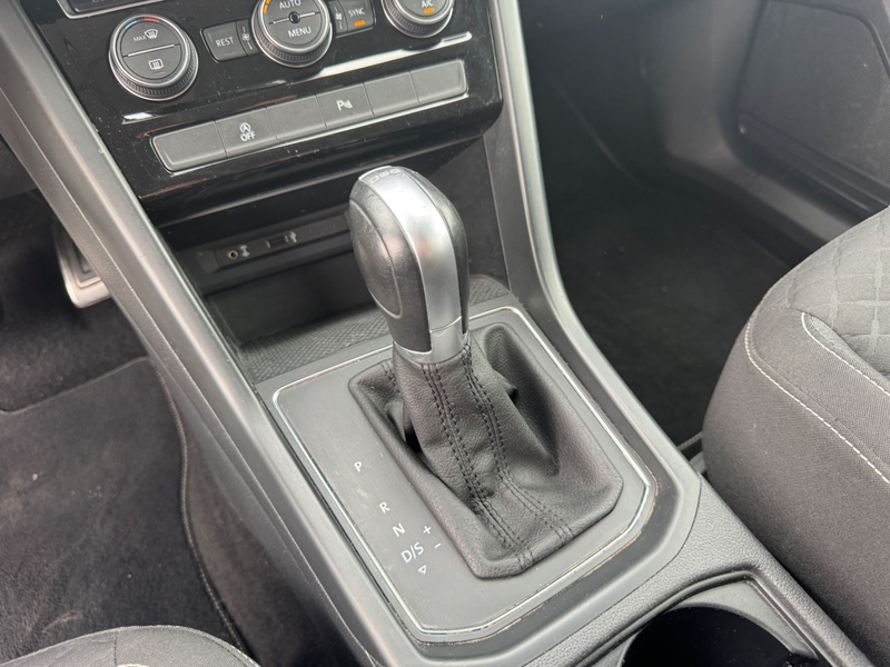 Volkswagen Touran Join 1.6 TDI/ 7-Sitzer/ DSG/ Navi — photo 8