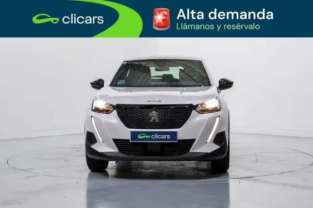 Peugeot 2008 view 2