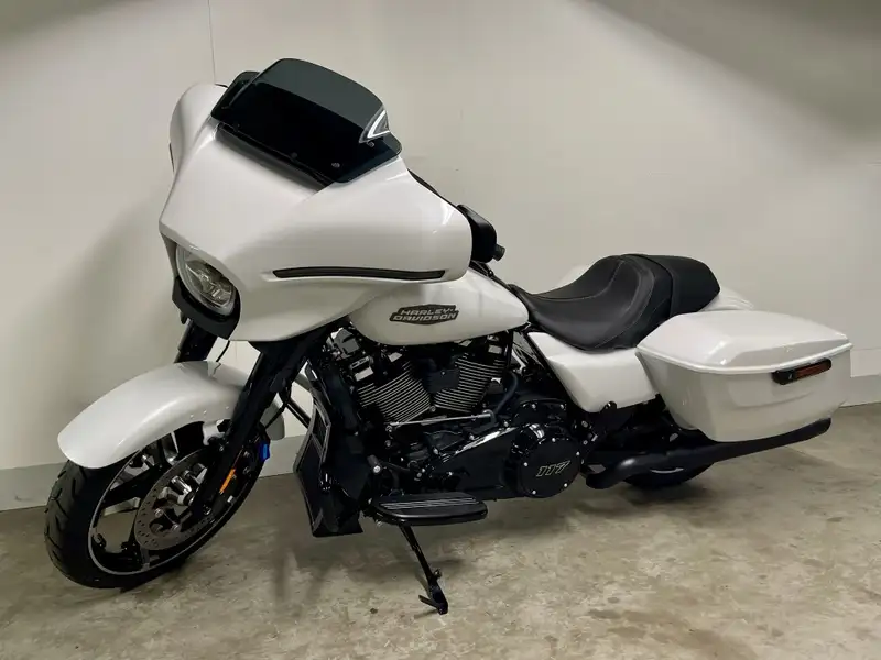 Harley-Davidson Street Glide - foto 7