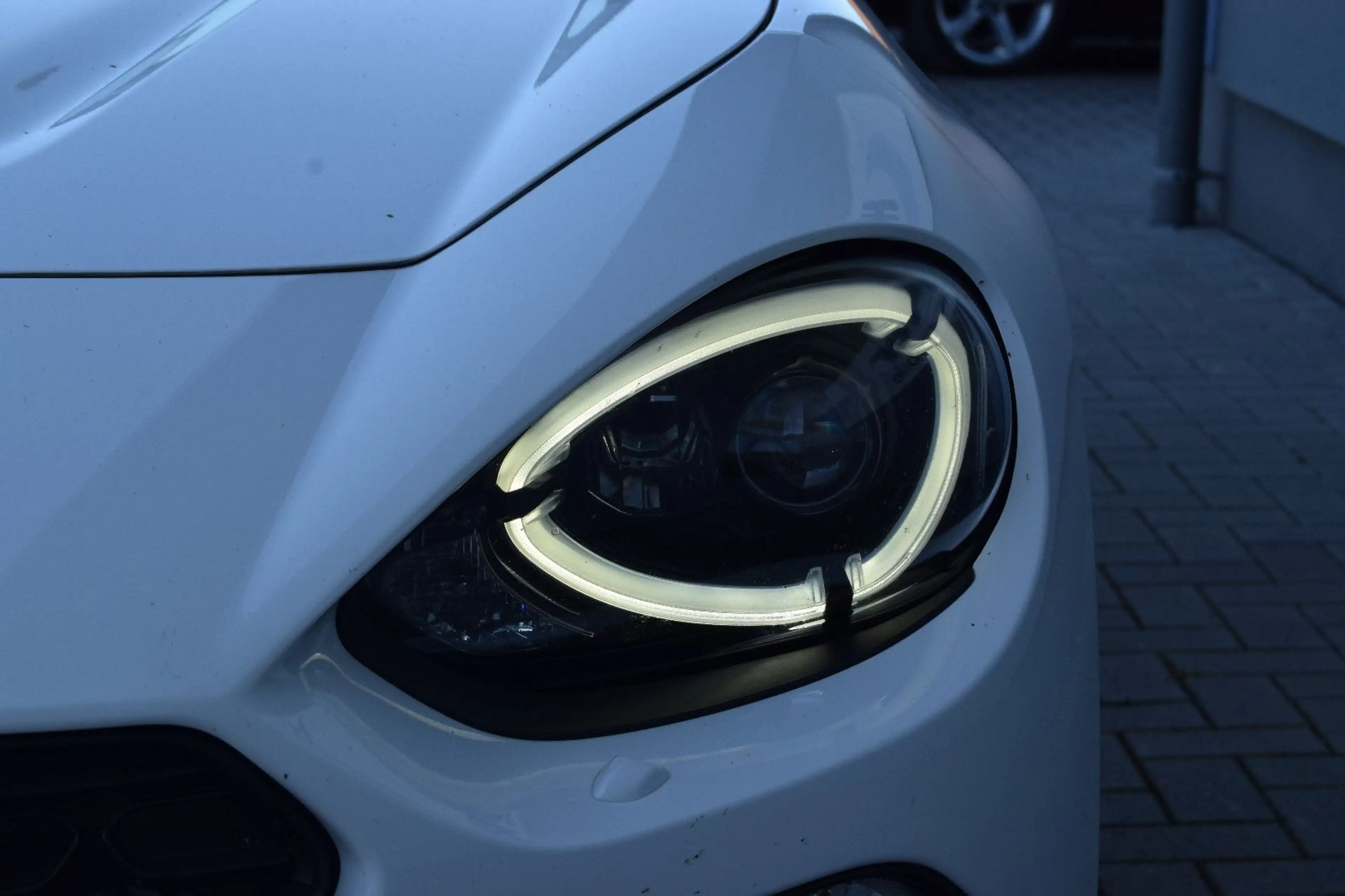 Fiat 124 Spider !AUTOMATIK! Navi,Xenon,Kam,Leder,,,,, — photo 7
