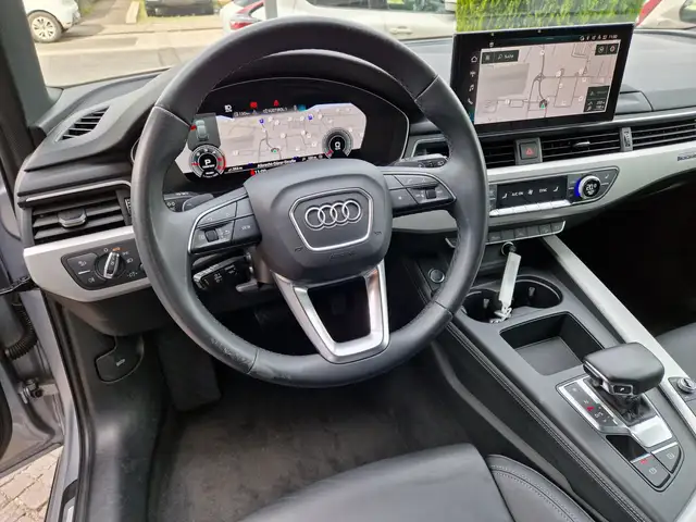 Audi A4 view 8