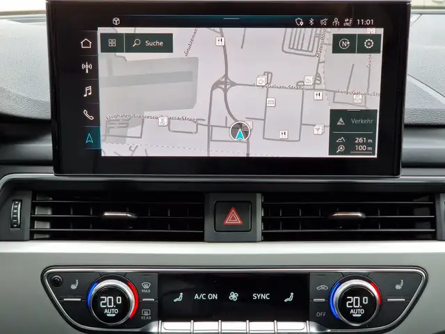 Audi A4 view 10