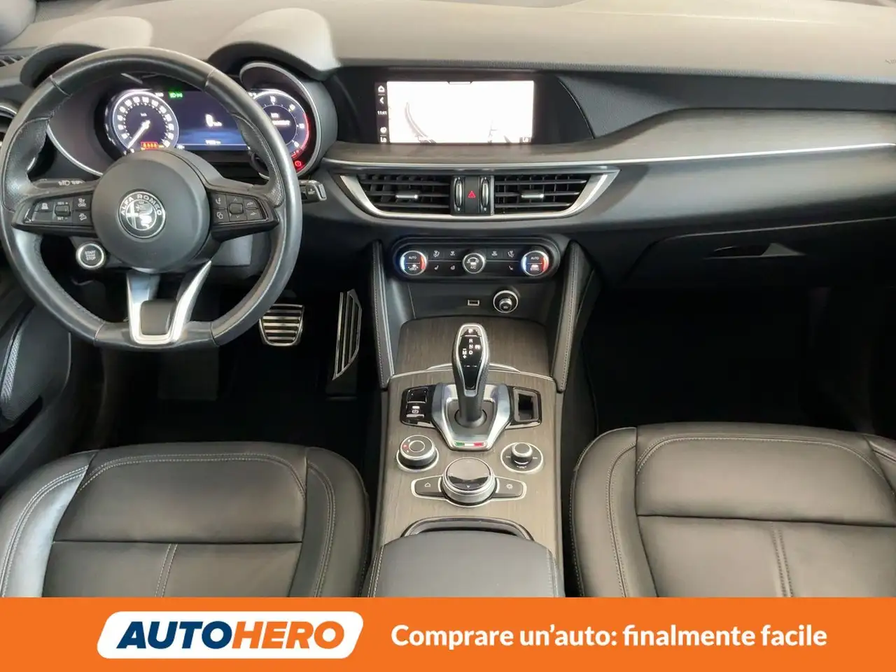 Alfa Romeo Stelvio 2023 — фото 12