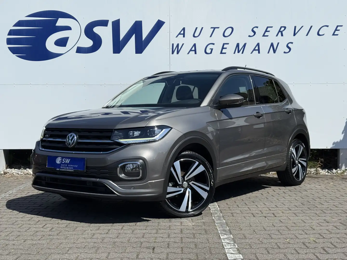 Volkswagen T-Cross 1.5 TSI United R-Line | ACC | CarPlay | Camera | L Grijs - 1
