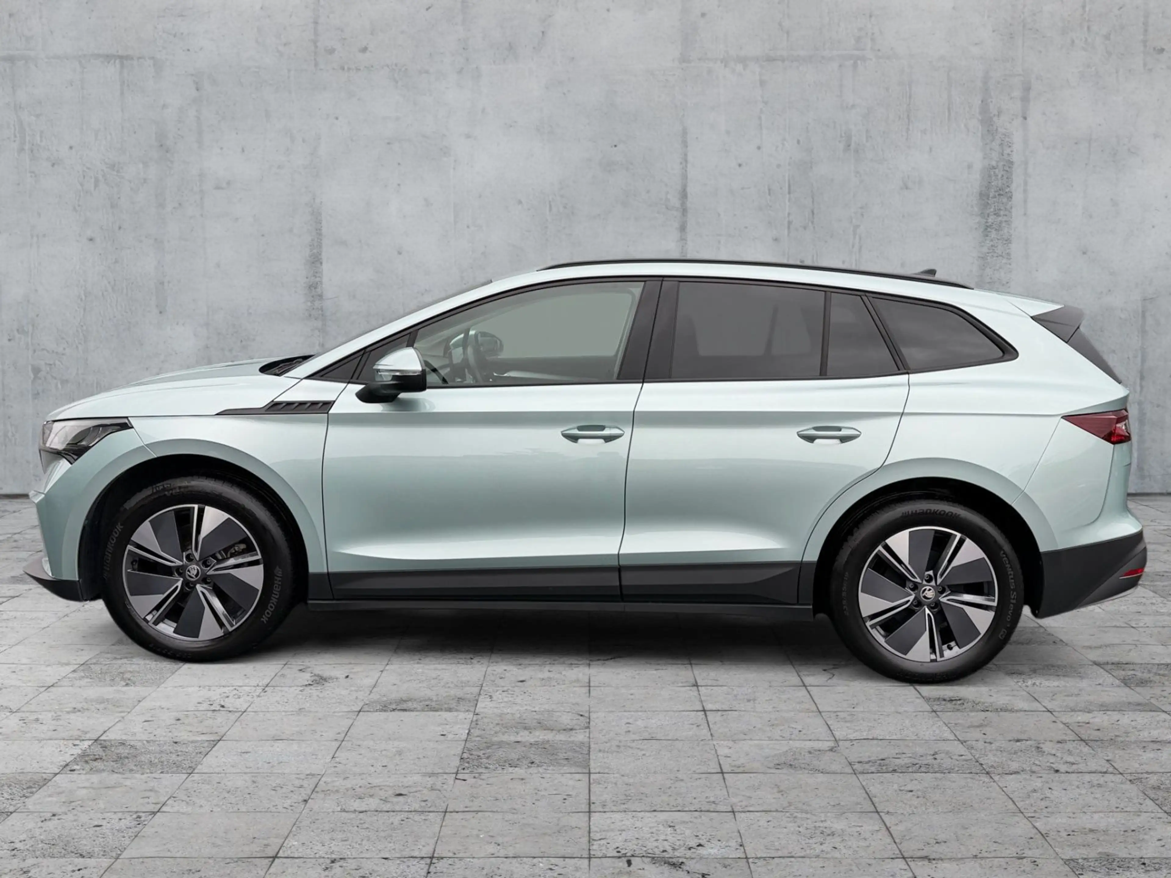 Skoda Enyaq iV 60 LOFT LED+NAVI+APP+ACC+SHZ+RFK+WäPU — photo 4