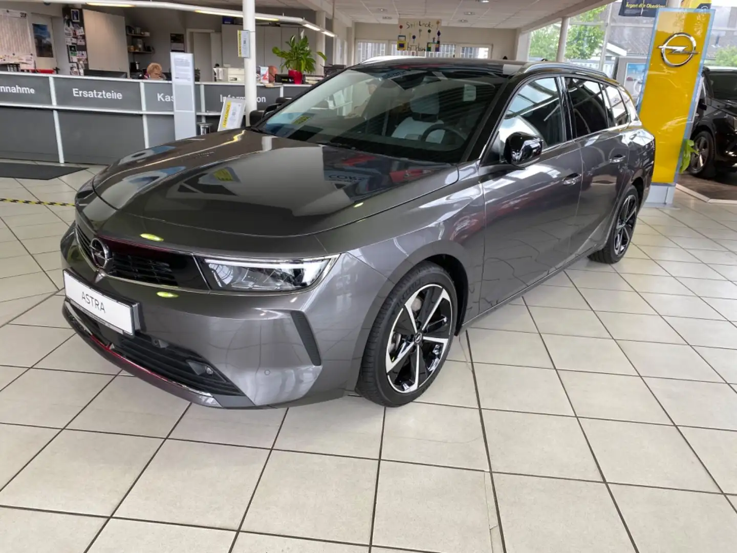 Opel Astra L Sports Tourer Business Elegance Plug-in- Grigio - 1