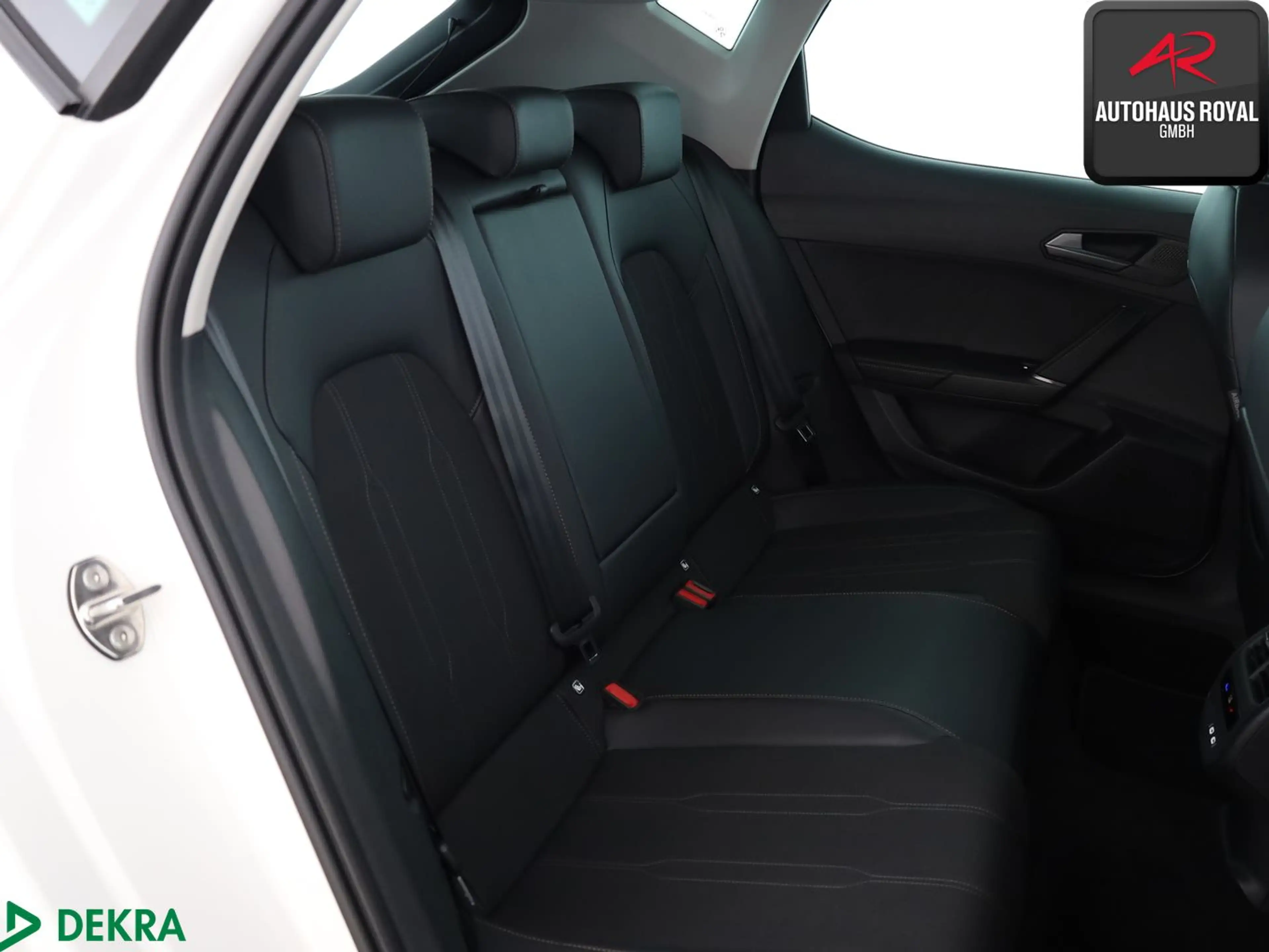CUPRA Leon 2.0 TSI KAMERA,ACC,TOTWINKEL,CARPLAY,KESSY — photo 13