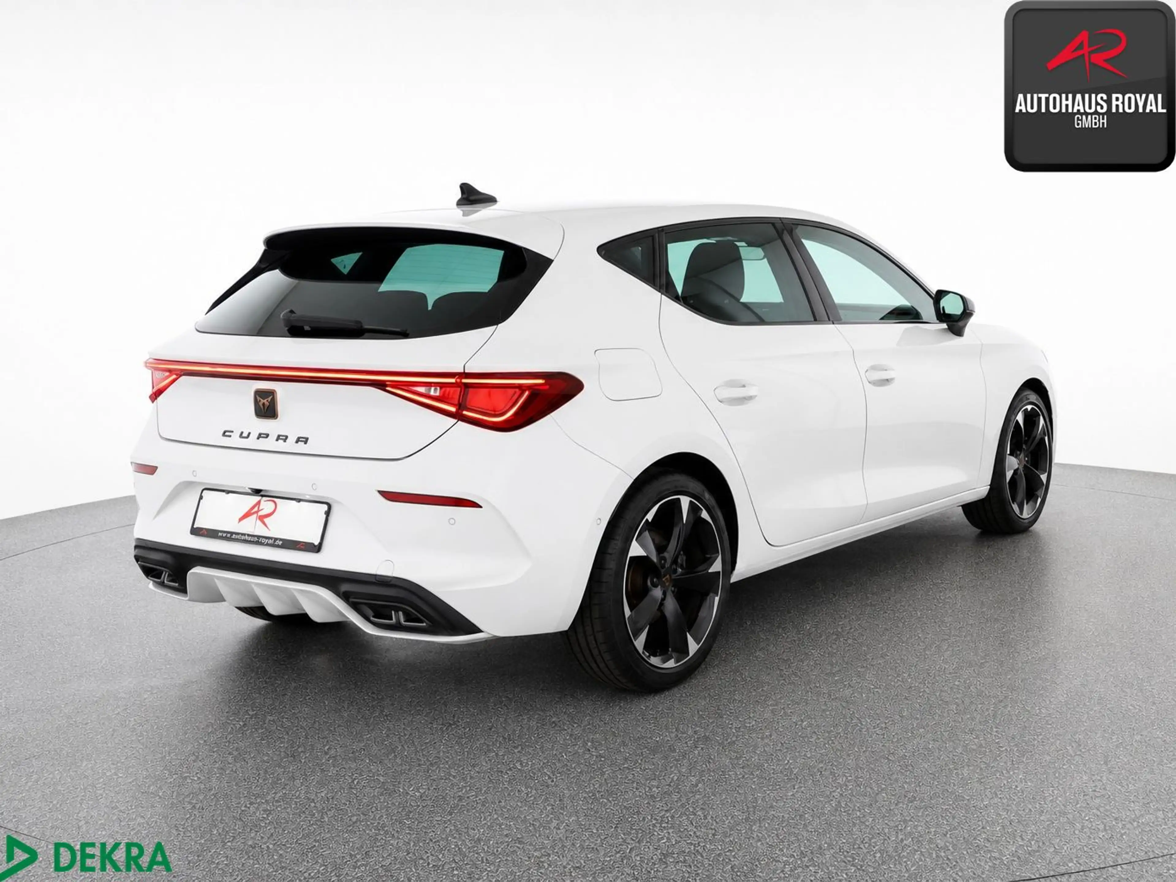 CUPRA Leon 2.0 TSI KAMERA,ACC,TOTWINKEL,CARPLAY,KESSY — photo 5