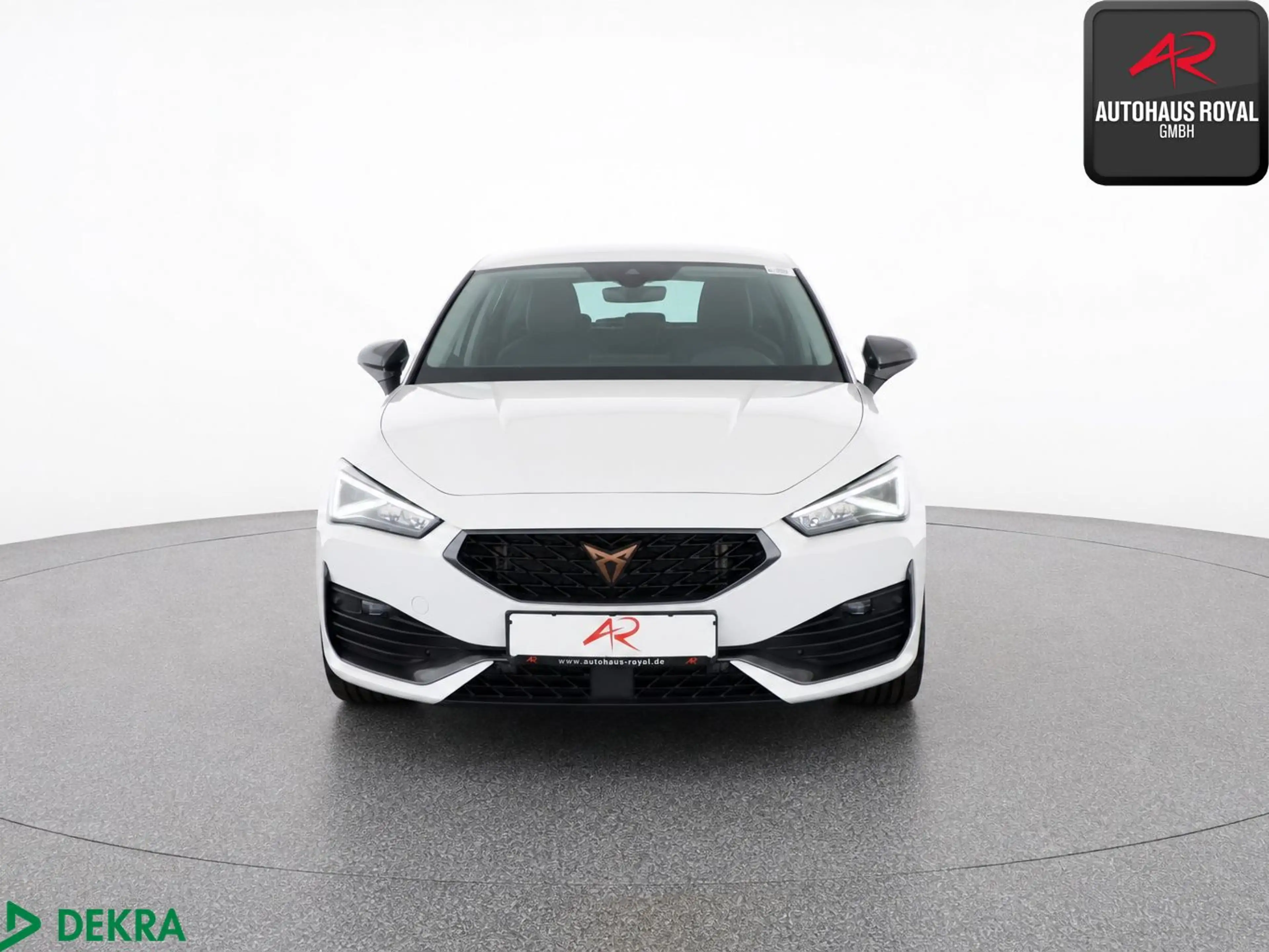 CUPRA Leon 2.0 TSI KAMERA,ACC,TOTWINKEL,CARPLAY,KESSY — photo 8