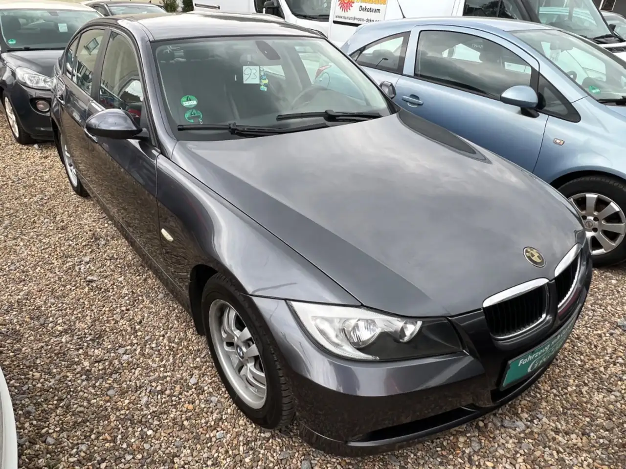 BMW 320