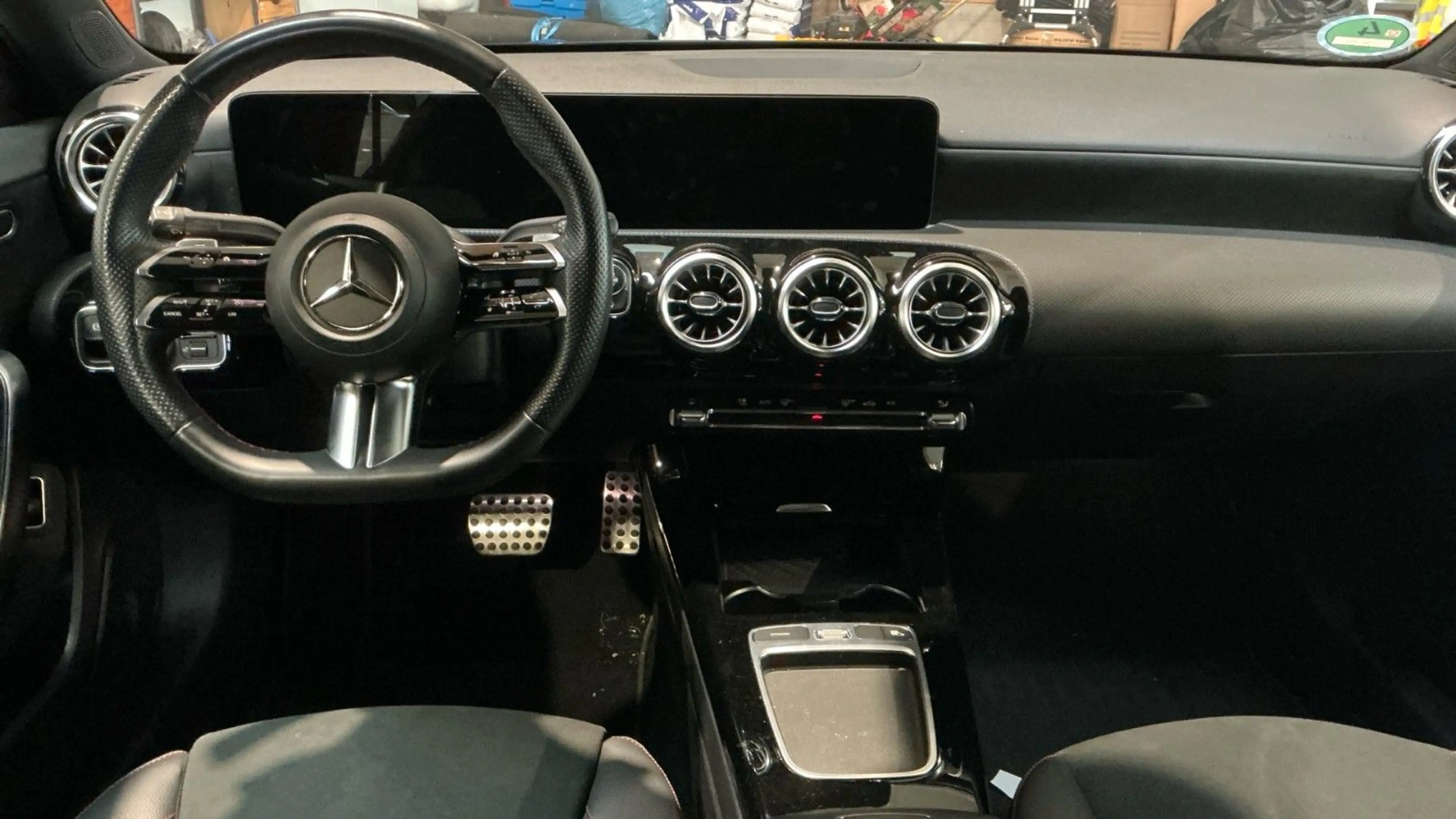 Mercedes-Benz A 180 Limousine AMG-LINE|NIGHT|PANORAMA|KAMERA — photo 7