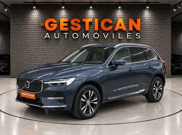 Volvo XC60 2.0 T6 AWD Recharge Core Auto