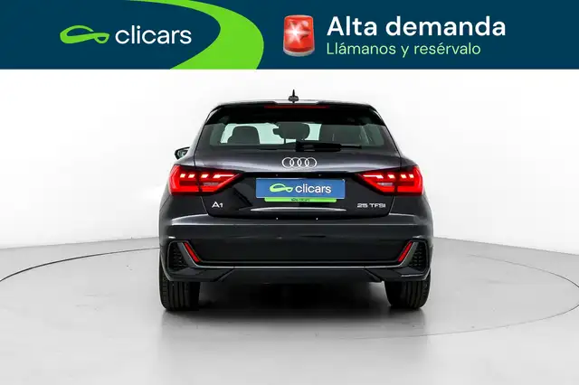 Audi A1 view 4