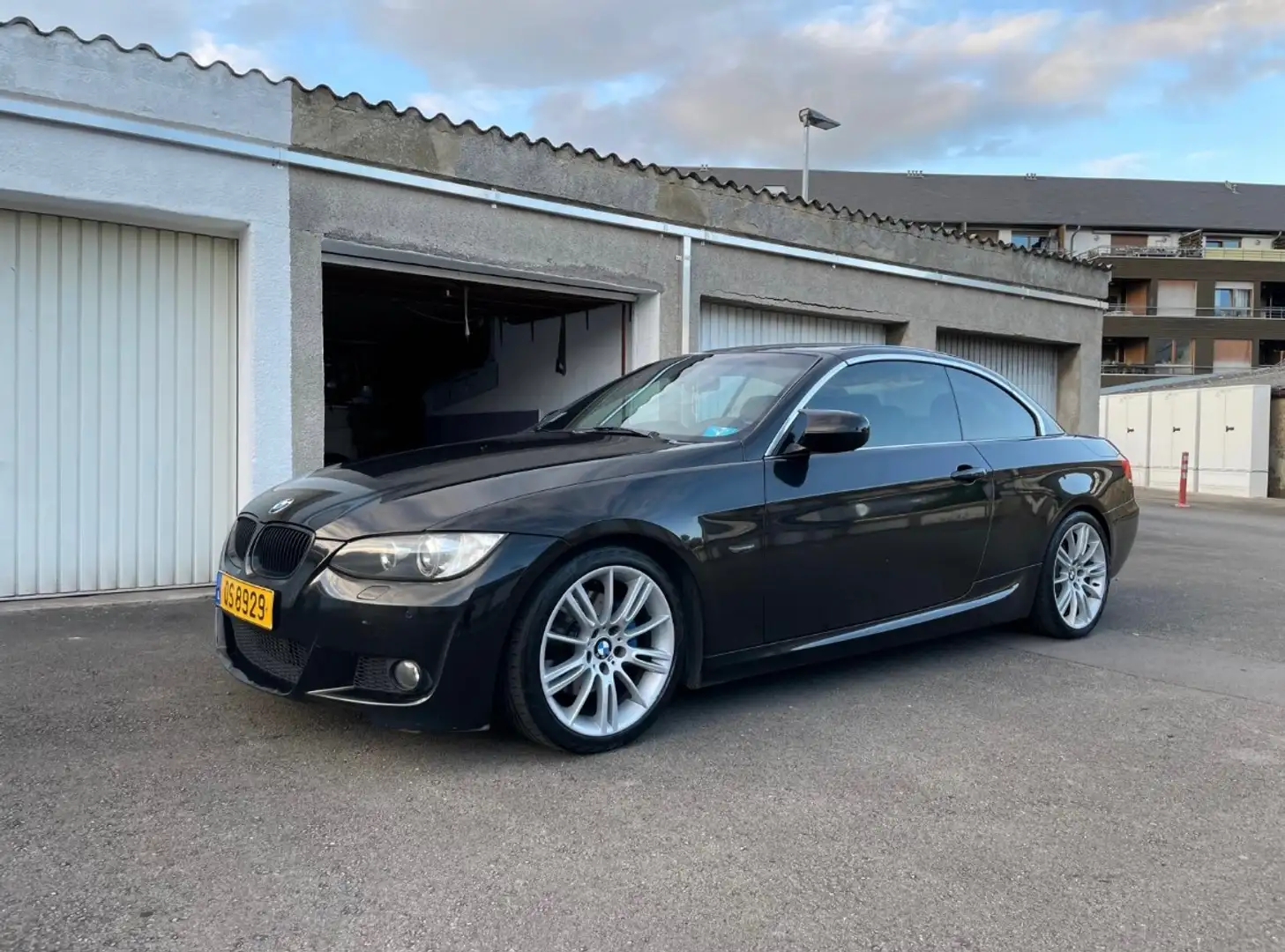 BMW 320 320d e93 Noir - 1