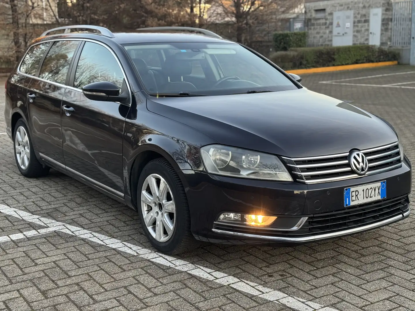 Volkswagen Passat 2.0 tdi Highline 140cv Nero - 2
