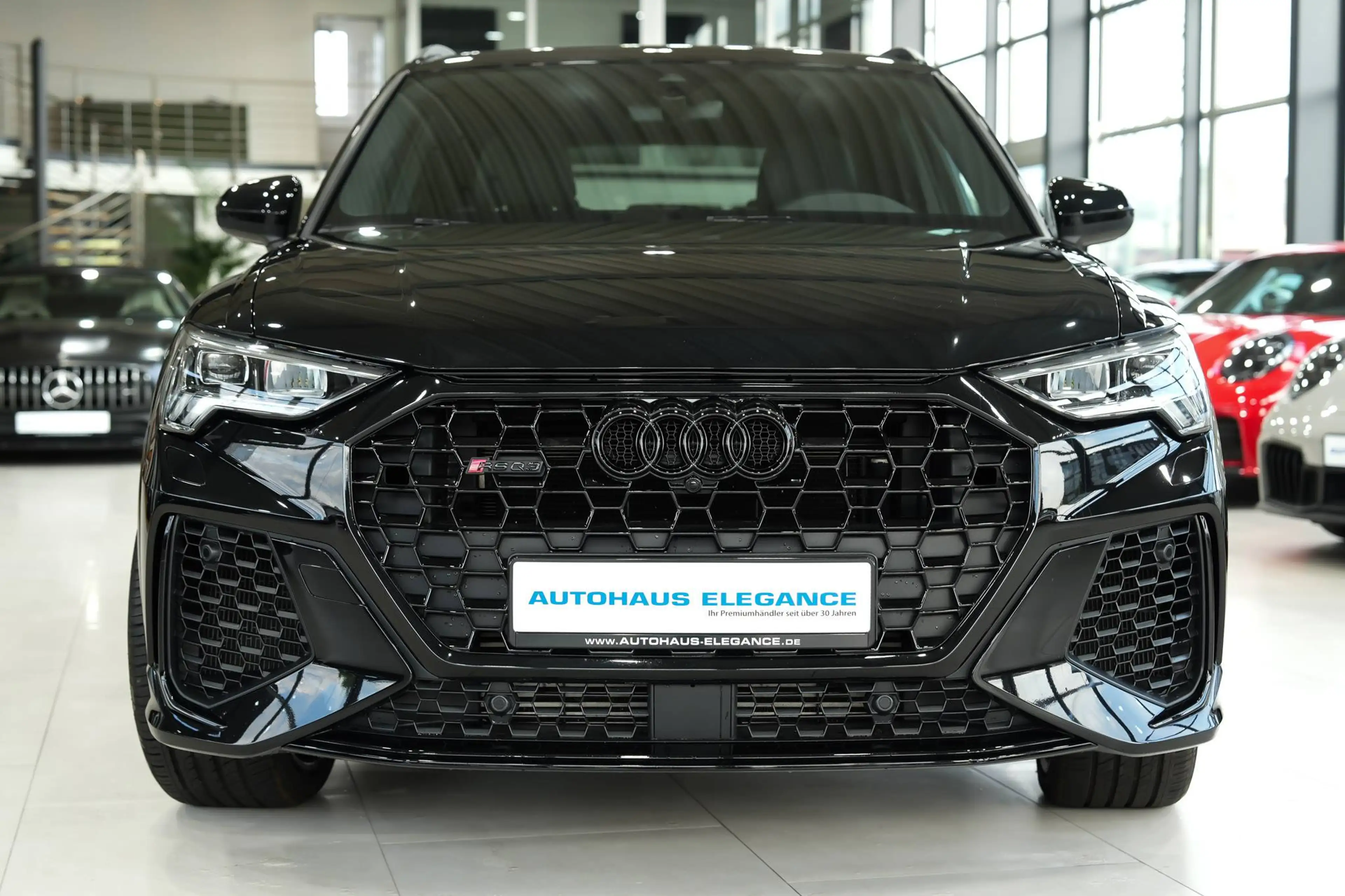 Audi RS Q3 2.5 TFSI quattro*1.HAND*RS-ABGAS*SPORTSITZE — photo 7
