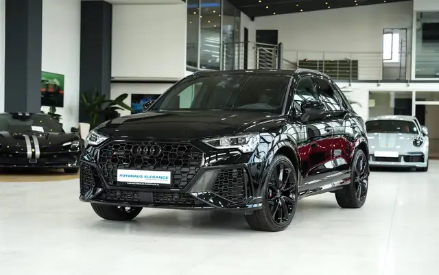 Audi RS Q3 2.5 TFSI quattro*1.HAND*RS-ABGAS*SPORTSITZE