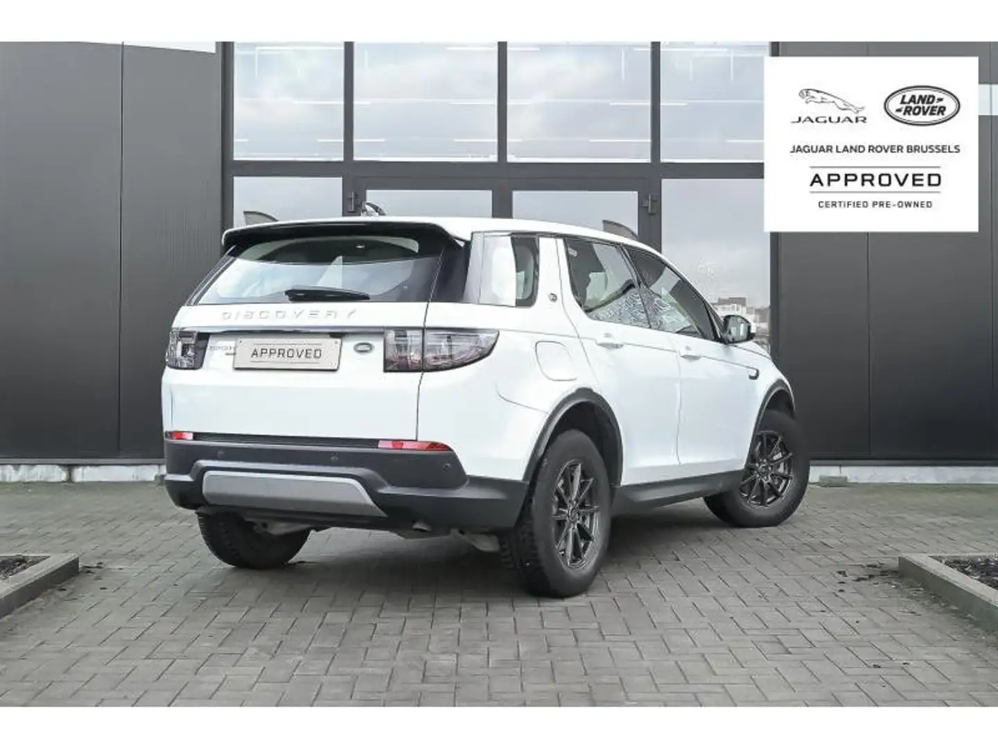 Land Rover Discovery Sport P200 7SEATS 2 YEARS WARRANTY Beyaz - 2