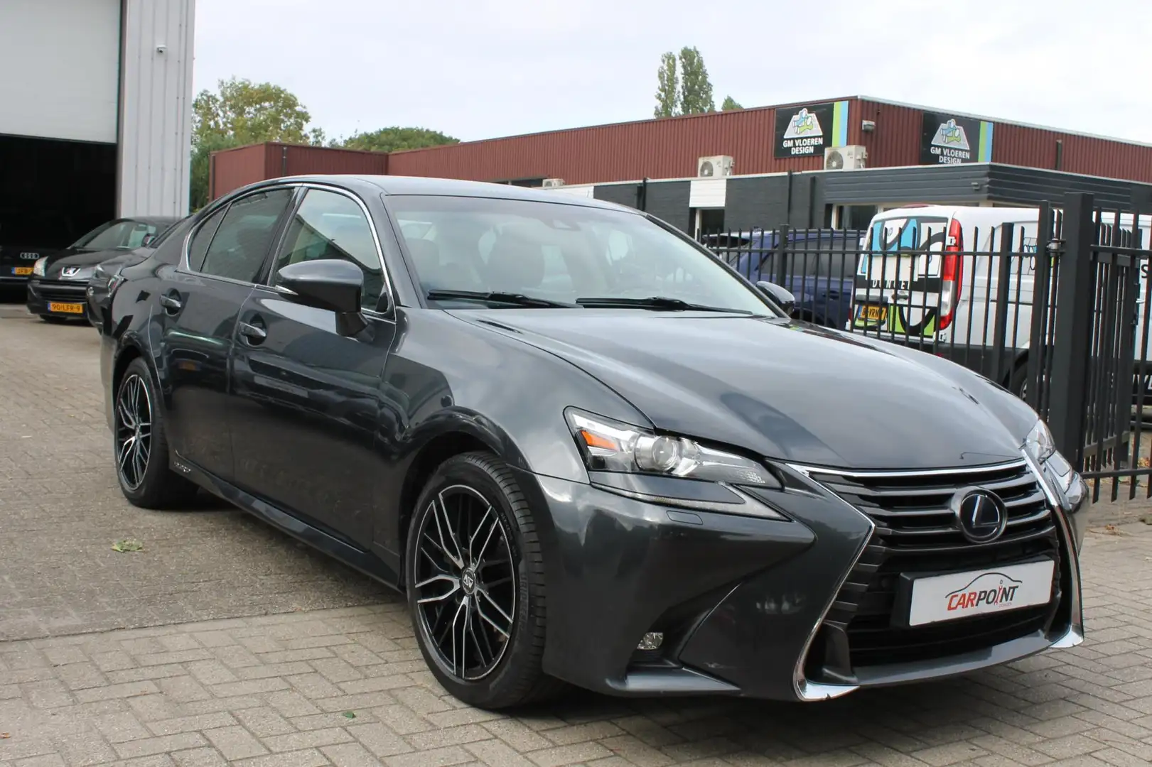 Lexus GS 300 300h Business Line Pro Navi Clima Leer 1e Eigenaar Gris - 2