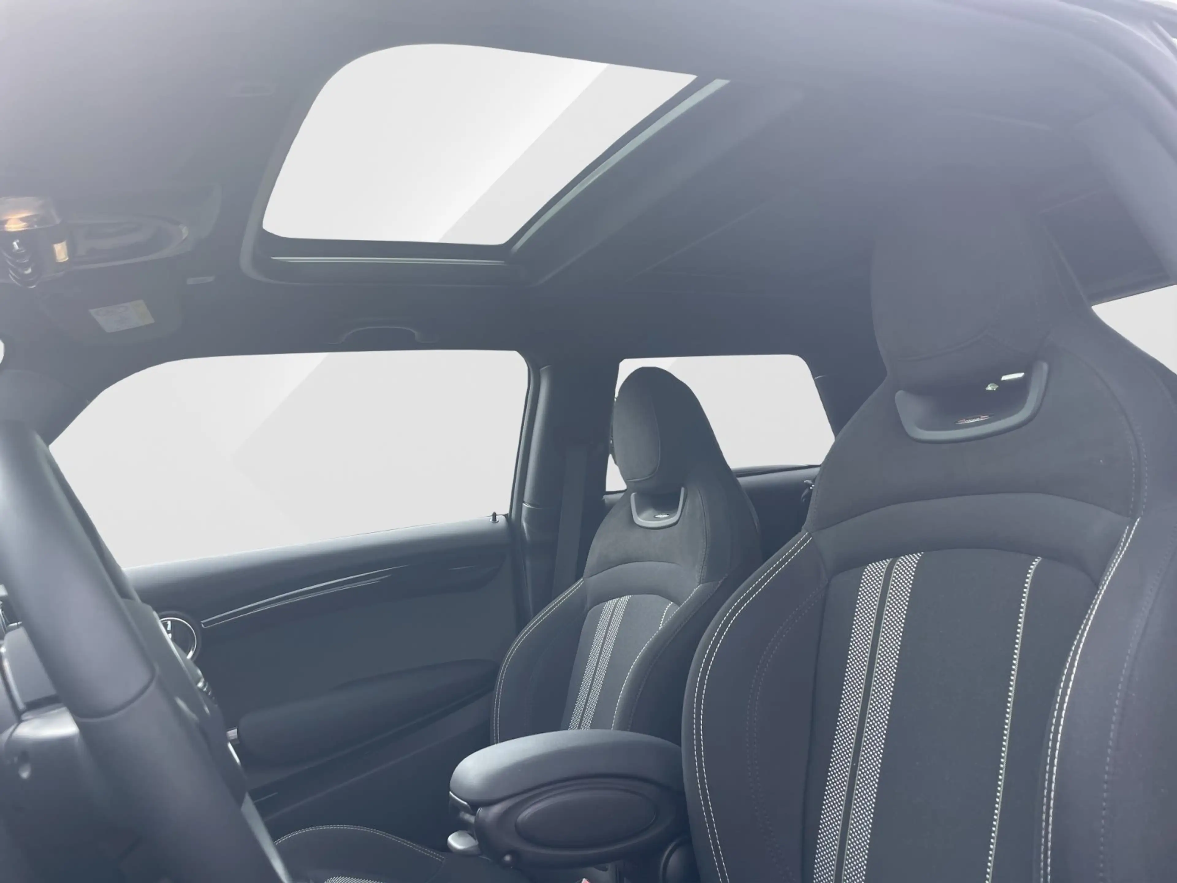MINI Cooper JCW Trim | Pano.Dach | Driv.Assist. | LED etc. — photo 14