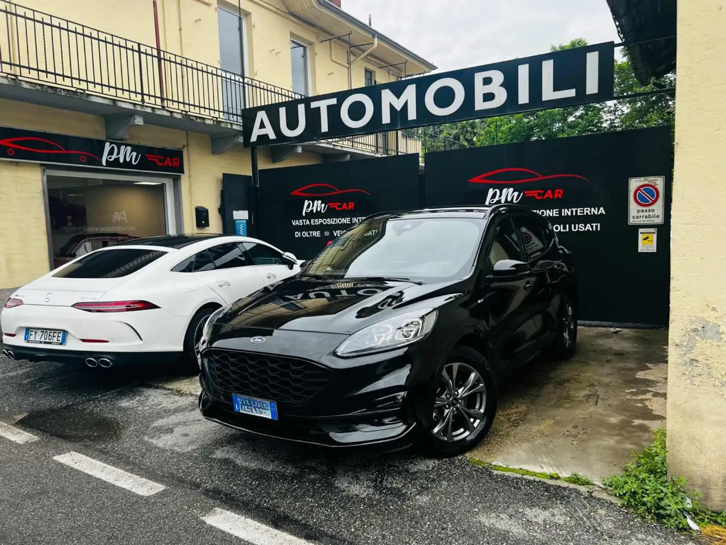 Ford Kuga 1.5 EcoBlue 120 CV aut. 2WD ST-Line X Nero - 1