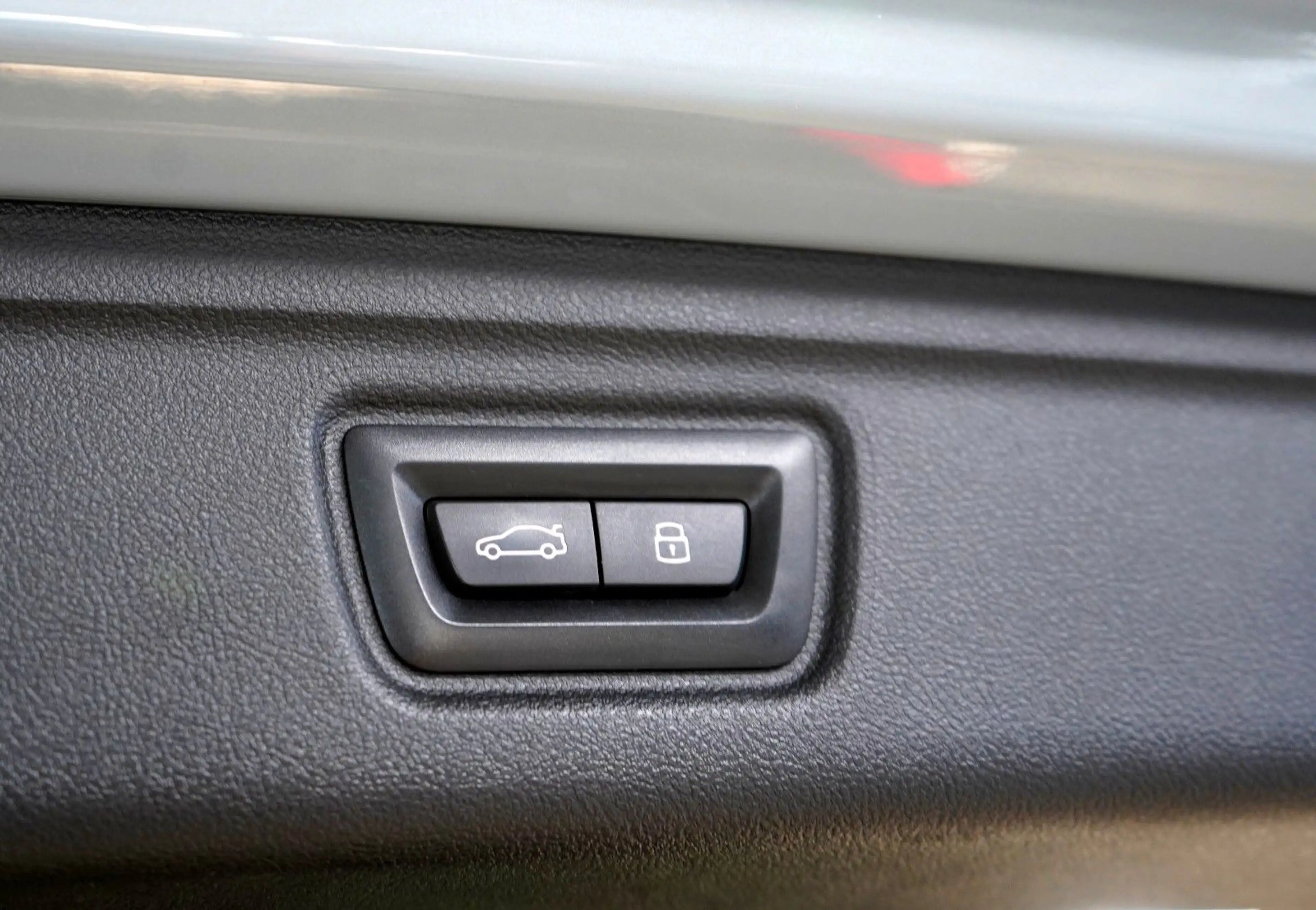 BMW 320 d Touring M Sport *HUD*AHK*ADLED*KAMERA* — photo 9