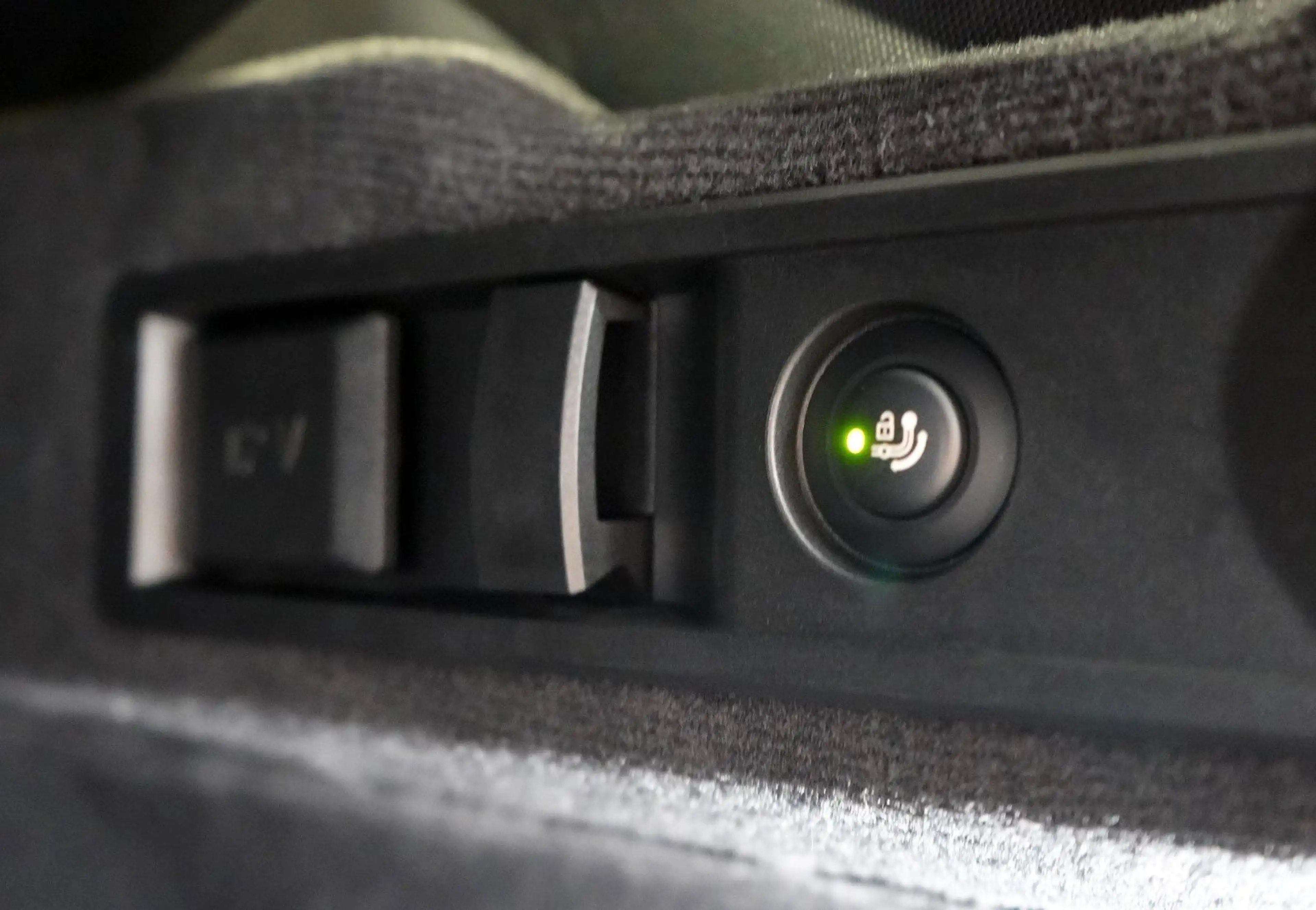 BMW 320 d Touring M Sport *HUD*AHK*ADLED*KAMERA* — photo 8