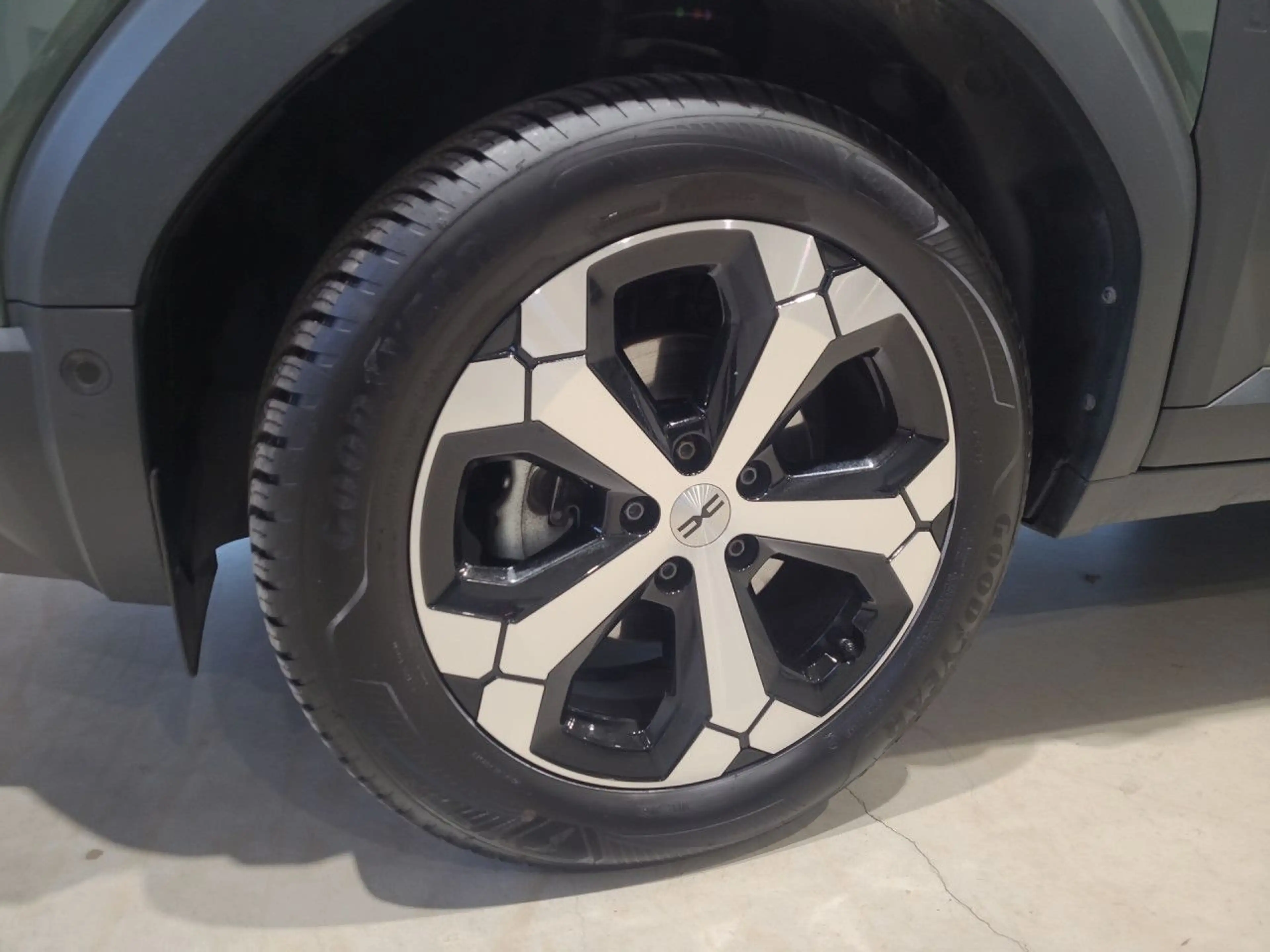 Dacia Duster Hybrid 140 Journey Sportpaket Bluetooth — photo 19