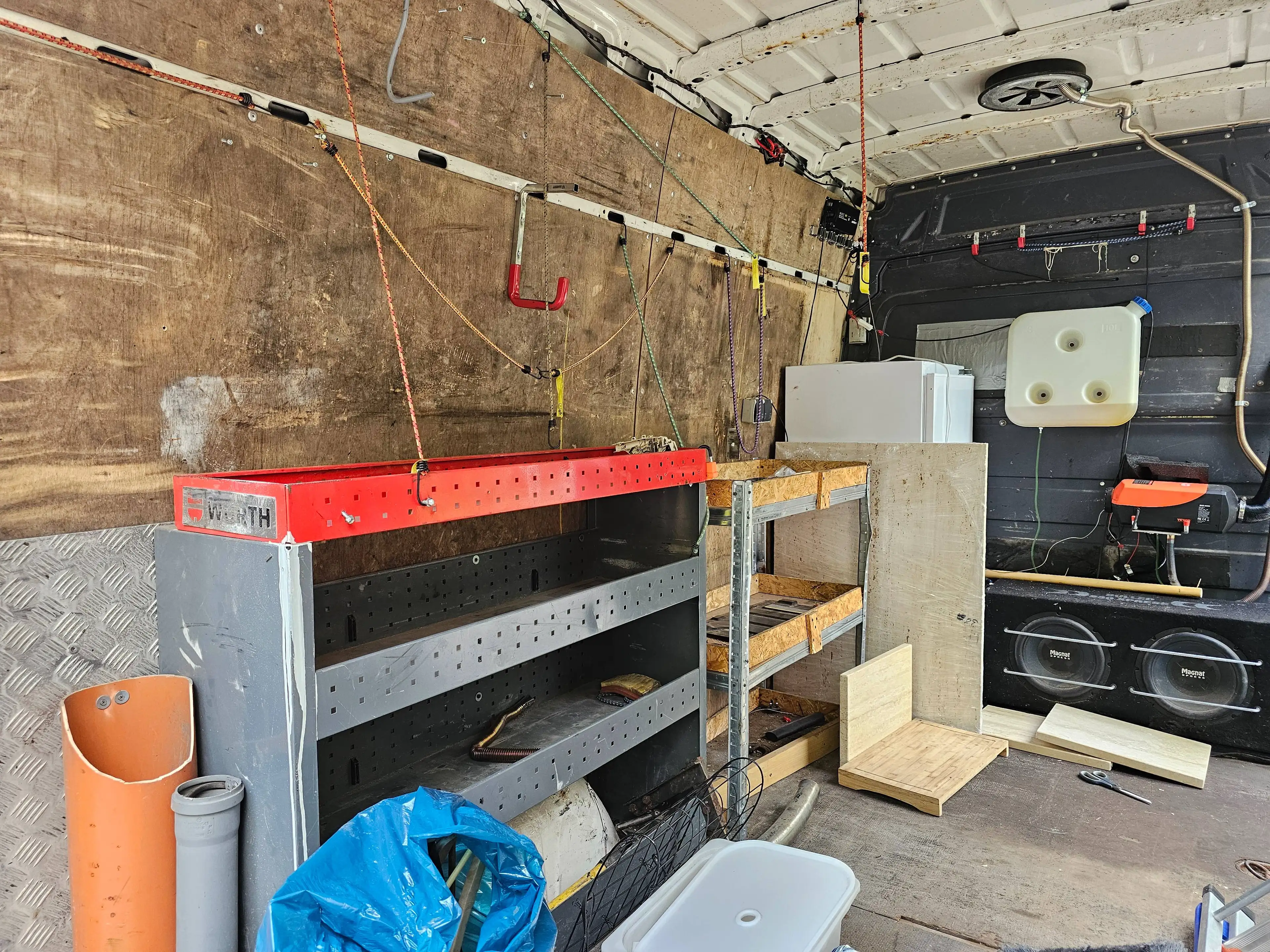 Volkswagen Crafter 35 L2H2 mittel Hochdach — photo 14