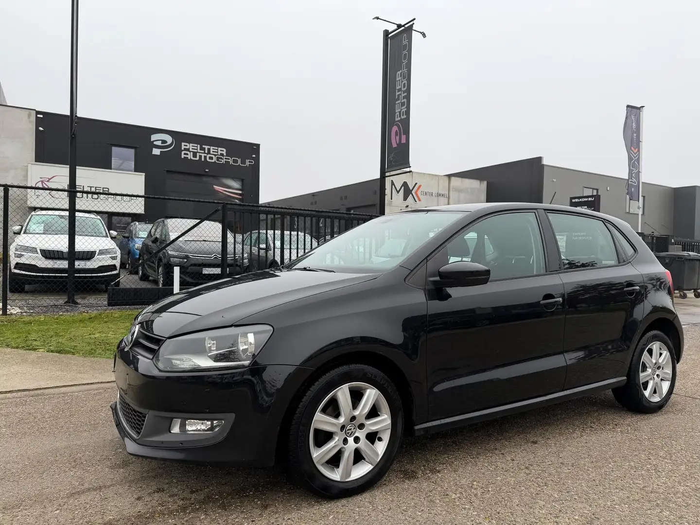 Volkswagen Polo 1.2TDi Airco Euro5 Zwart - 1