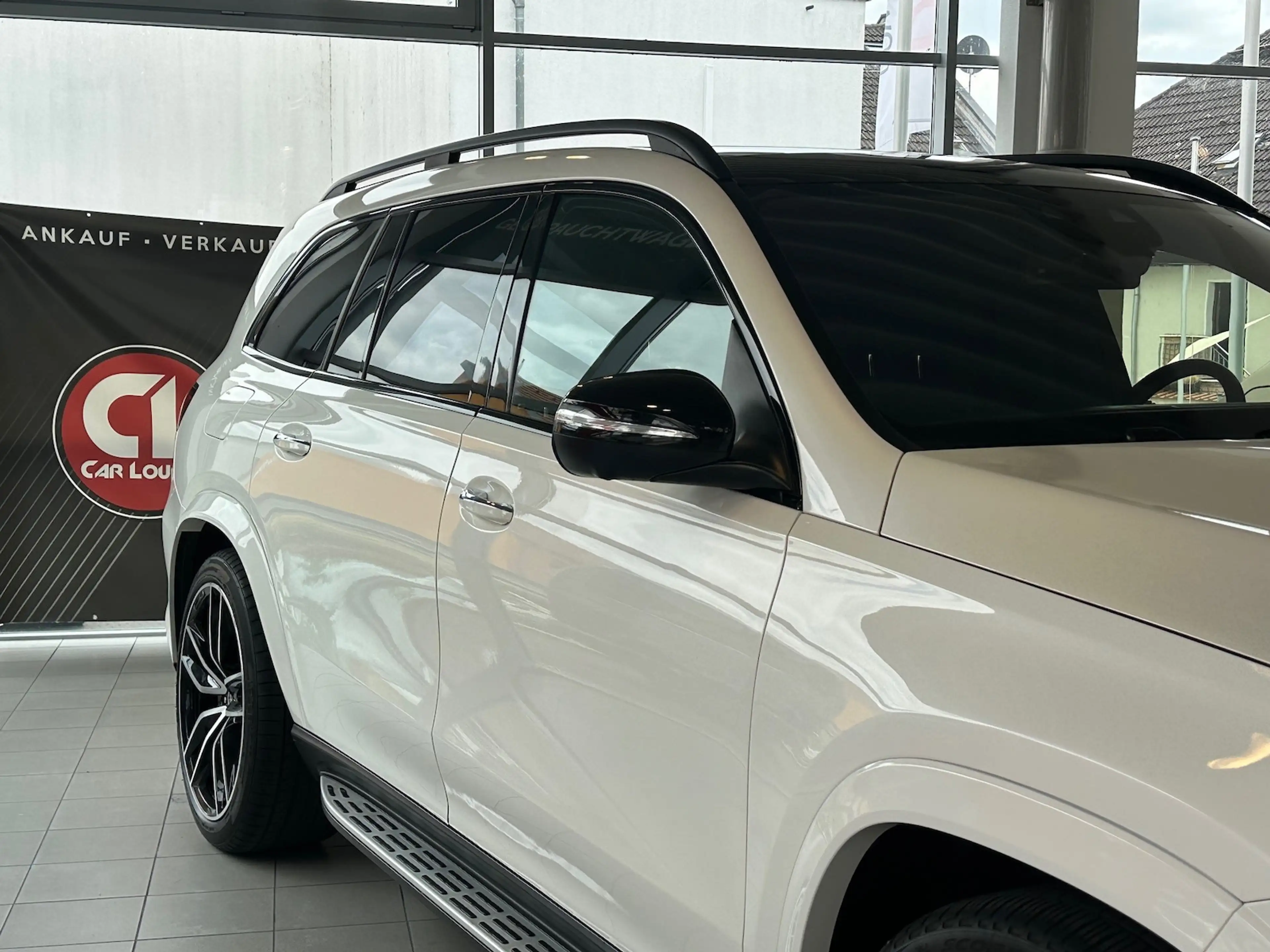 Mercedes-Benz GLS 400 d 4Matic AMG |SHZ|360|HUD|Standh|Massage — photo 9