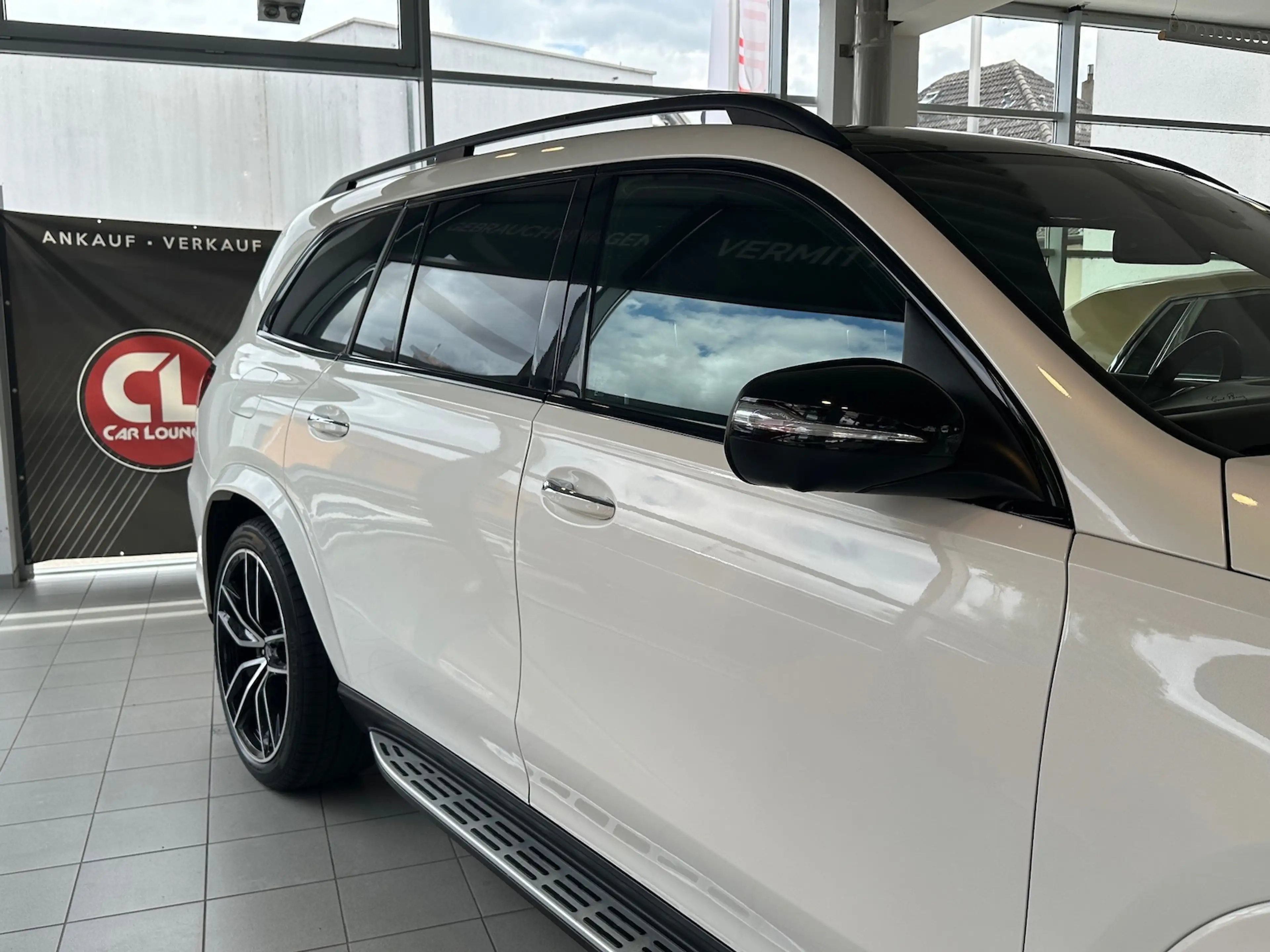 Mercedes-Benz GLS 400 d 4Matic AMG |SHZ|360|HUD|Standh|Massage — photo 12