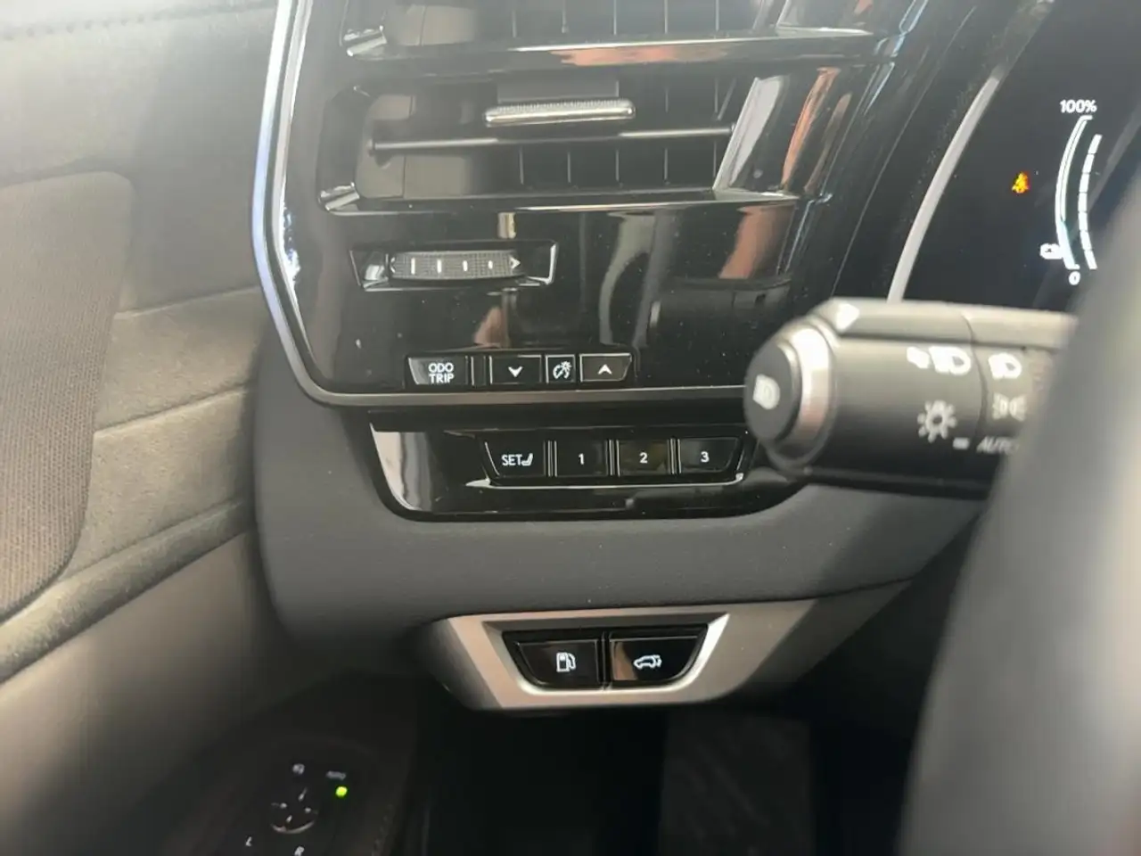Lexus RX снимка Lexus RX