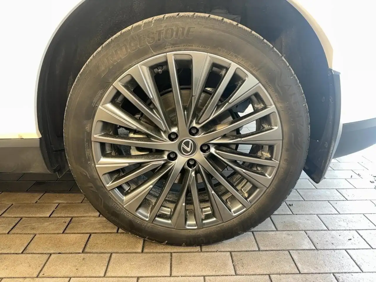 Lexus RX снимка Lexus RX