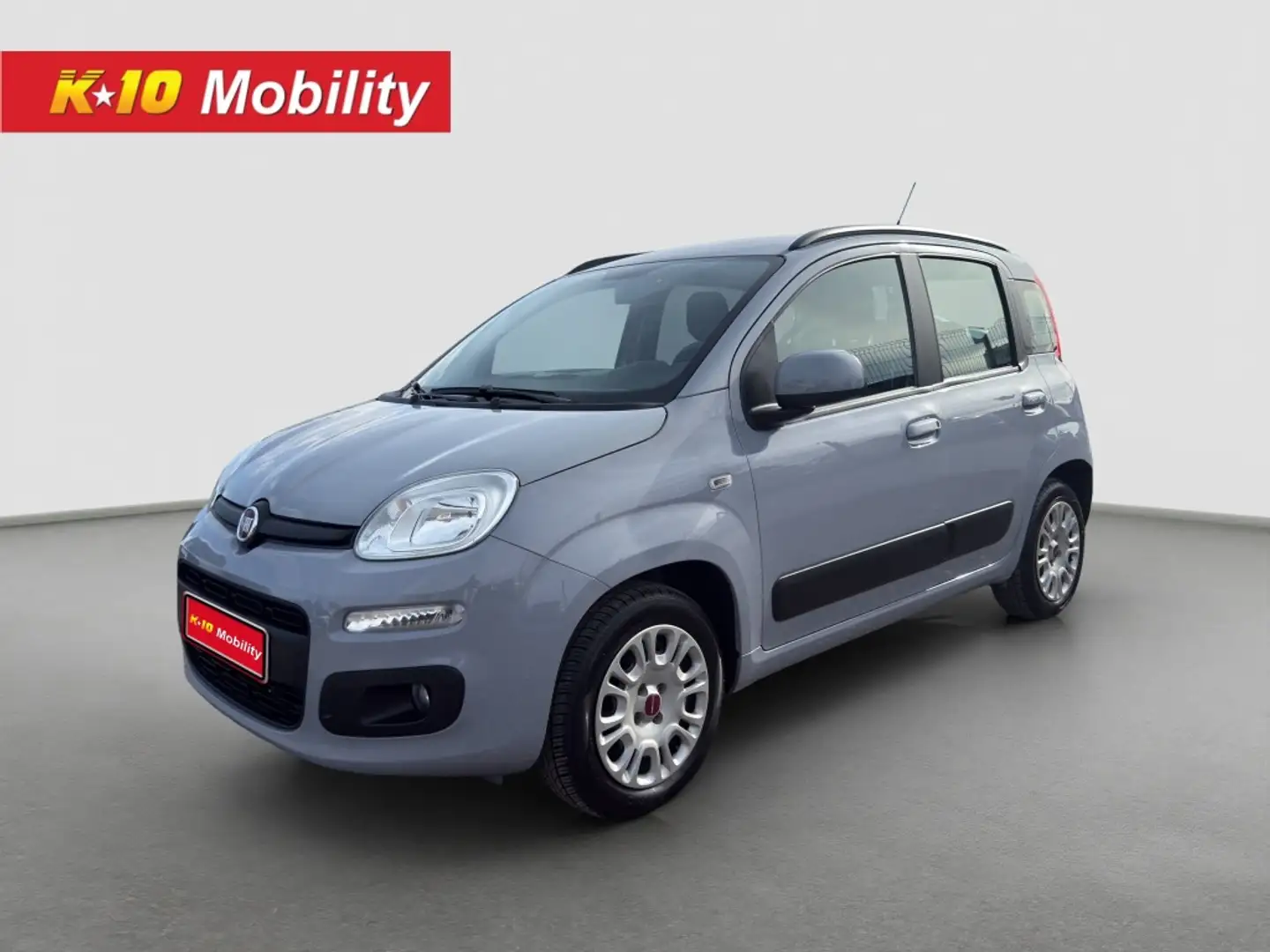 Fiat Panda 1.2 Lounge Gris - 1