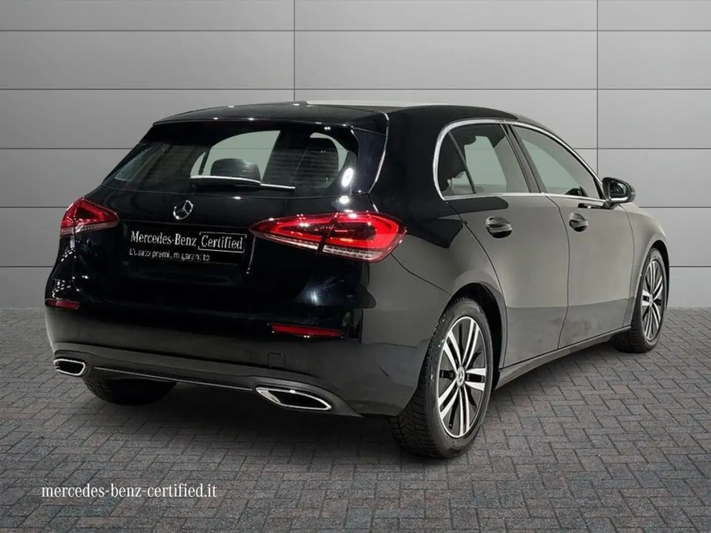 Mercedes-Benz A 180 d Automatic Sport Nero - 2