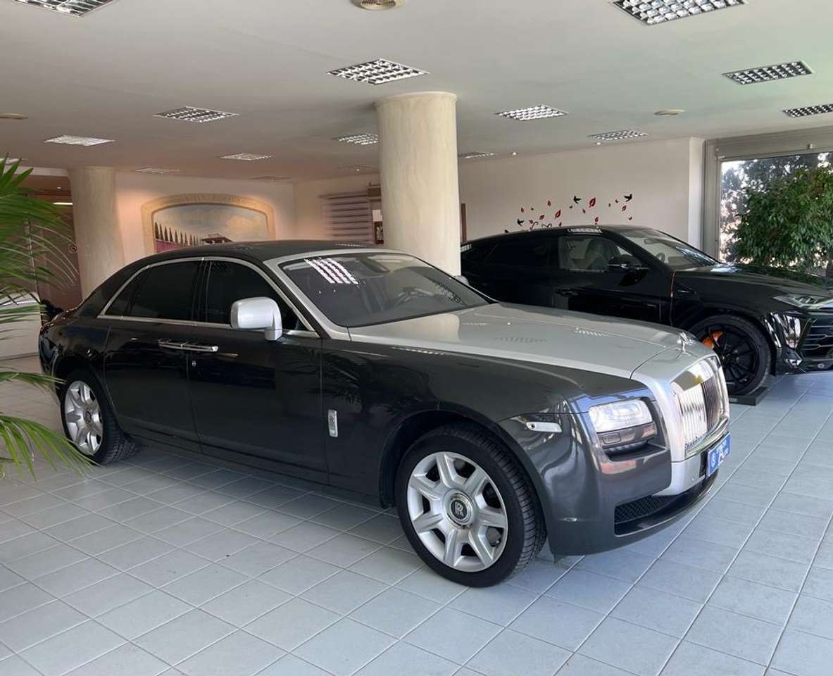 Rolls-Royce Ghost Ghost I 6.6 V12 * Novita *