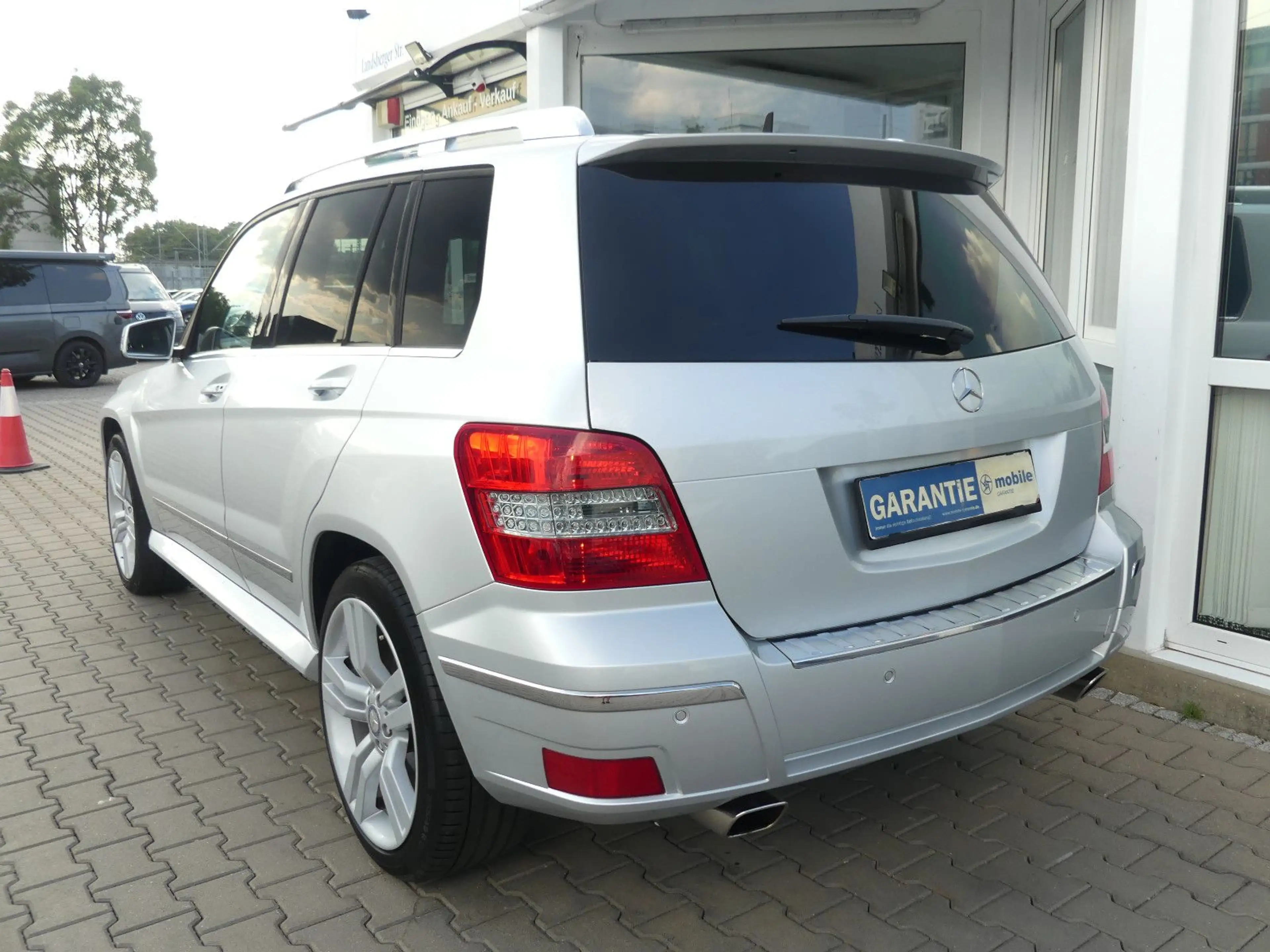 Mercedes-Benz GLK 350 4Matic Aut. Kamera Harman Navi Xenon — photo 7
