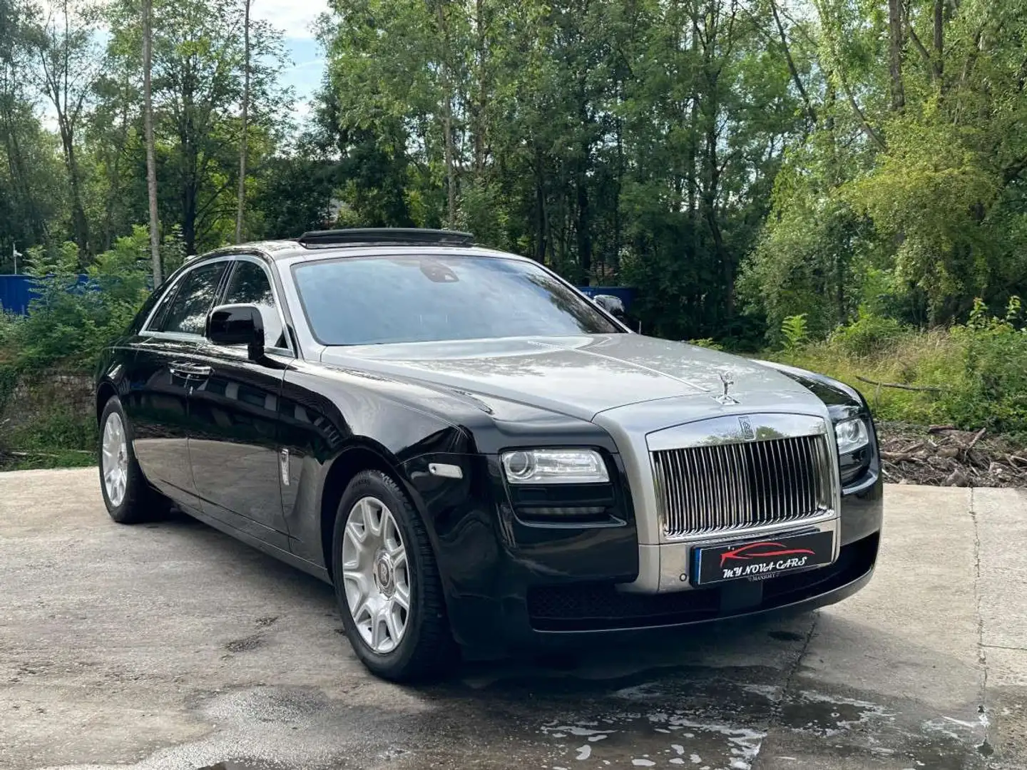 Rolls-Royce Ghost Ghost 6.6i V12 571CV LIMOUSINE Negro - 1