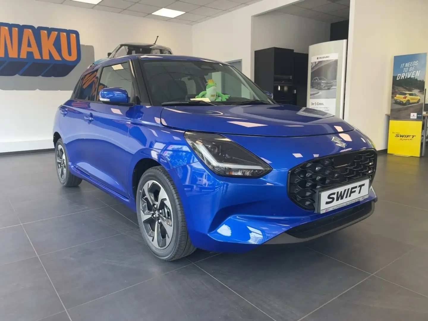 Suzuki Swift COMFORT+ HYBRID Blau - 2