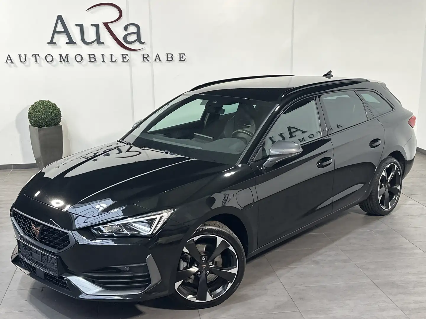 CUPRA Leon Sportstourer 1.4 e-Hybrid NAV+LED+VCOCK+DAB Noir - 1