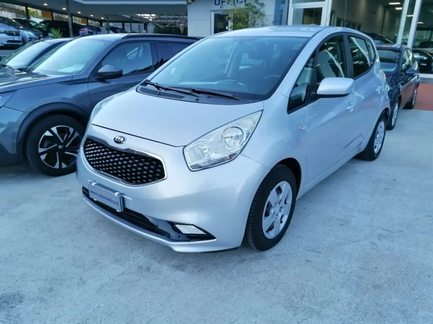 Kia Venga 1.4 CRDi 90cv ACTIVE Argent - 1